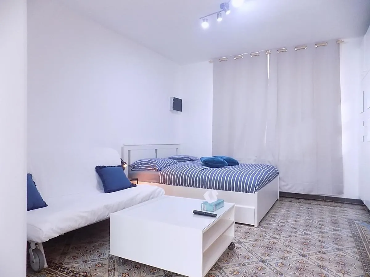 Apartamento Maison Lydie - Meuble De Vacances 3 Etoiles Charleroi