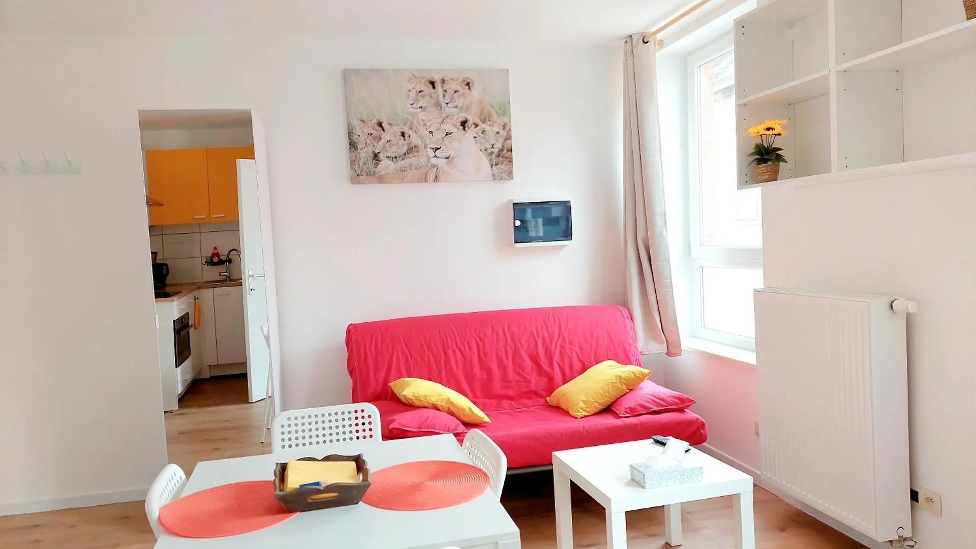 Maison Lydie - Meuble De Vacances 3 Etoiles Charleroi